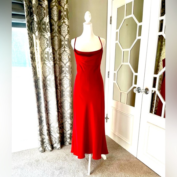 Jones New York Elegant Red Evening Midi Dress - Picture 1 of 8